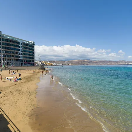 In Palmas Near Playa De Canteras Сasa de vacaciones Las Palmas de Gran Canaria
